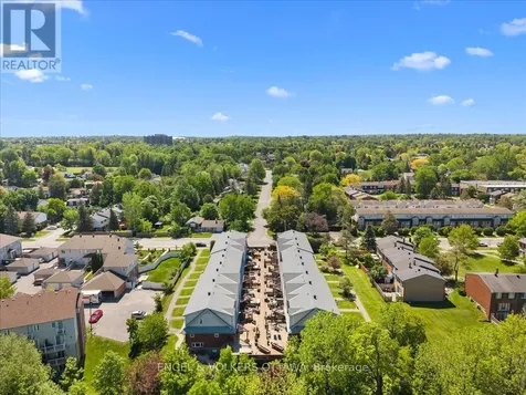 241 Monterey Drive Ottawa ON K2H 7B1
