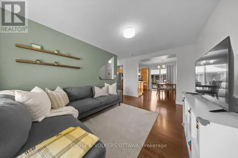 241 Monterey Drive Ottawa ON K2H 7B1
