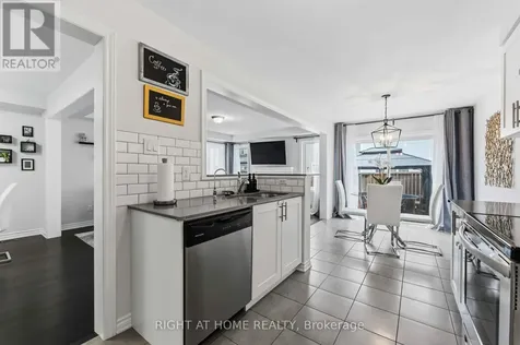 508 Roundleaf Way Ottawa ON K2V 0K1
