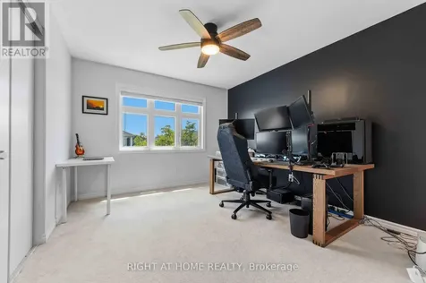 508 Roundleaf Way Ottawa ON K2V 0K1