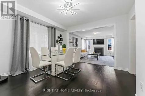 508 Roundleaf Way Ottawa ON K2V 0K1