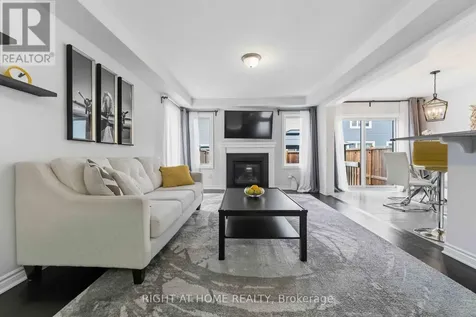 508 Roundleaf Way Ottawa ON K2V 0K1