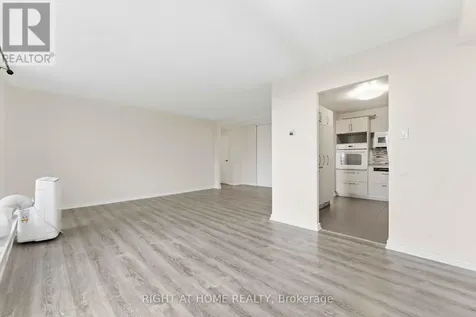 665 Bathgate Drive Ottawa ON K1K 3Y4