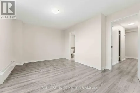 665 Bathgate Drive Ottawa ON K1K 3Y4