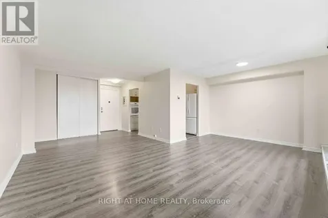 665 Bathgate Drive Ottawa ON K1K 3Y4
