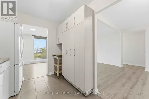 665 Bathgate Drive Ottawa ON K1K 3Y4