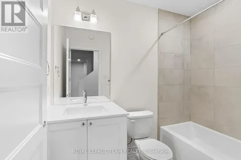 1694 Belcourt Boulevard Ottawa ON K1C 1M4