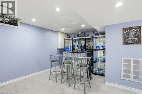 3277 Folkway Drive Burlington ON L7M 3J2