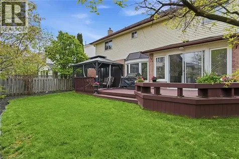 3277 Folkway Drive Burlington ON L7M 3J2