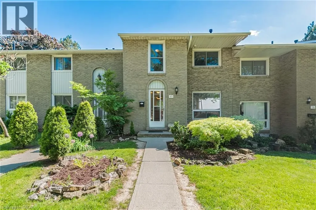 151 Gateshead Crescent Stoney Creek ON L8G 3W1