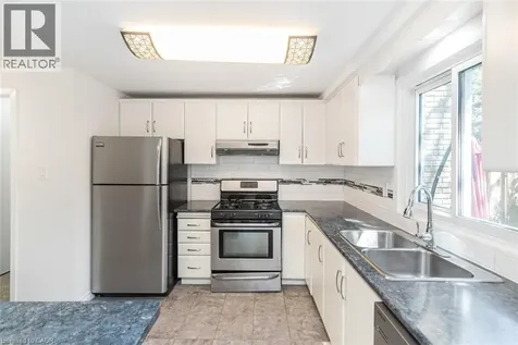 151 Gateshead Crescent Stoney Creek ON L8G 3W1