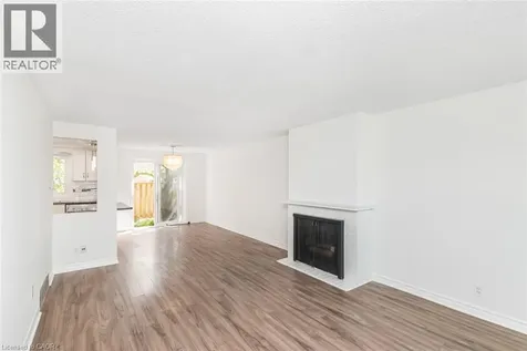 151 Gateshead Crescent Stoney Creek ON L8G 3W1