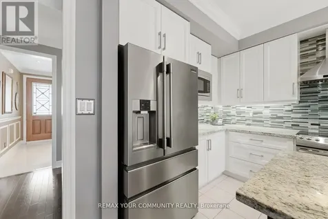 29 Spring Hill Drive King (king City) ON L7B 0B4