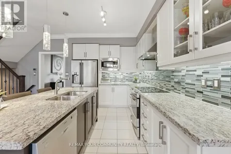 29 Spring Hill Drive King (king City) ON L7B 0B4