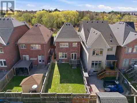 29 Spring Hill Drive King (king City) ON L7B 0B4