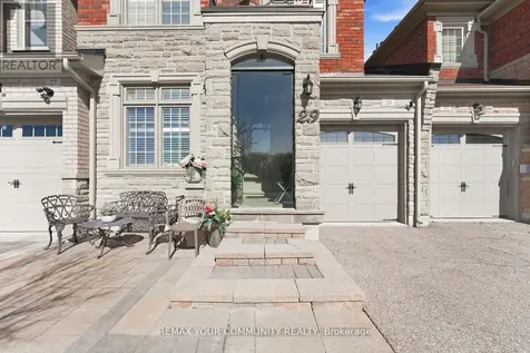 29 Spring Hill Drive King (king City) ON L7B 0B4
