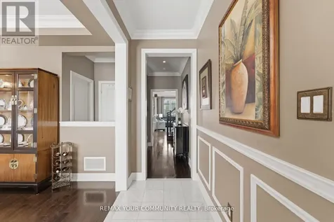 29 Spring Hill Drive King (king City) ON L7B 0B4