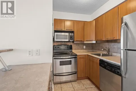 225 Alvin Road Ottawa ON K1K 4H6