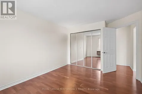225 Alvin Road Ottawa ON K1K 4H6