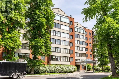 225 Alvin Road Ottawa ON K1K 4H6