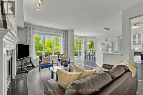 4195 Wolfe Point Way Ottawa ON K1V 1P5