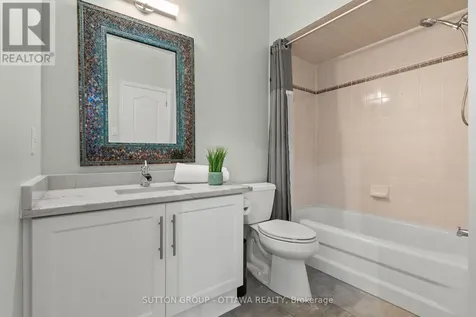 4195 Wolfe Point Way Ottawa ON K1V 1P5