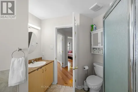 174 Fordham Private Ottawa ON K2C 4G6