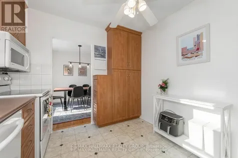 20 Mulvagh Avenue Ottawa ON K2E 6M6