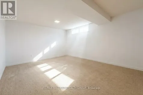 20 Mulvagh Avenue Ottawa ON K2E 6M6
