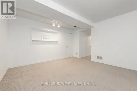 20 Mulvagh Avenue Ottawa ON K2E 6M6