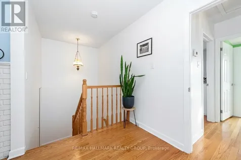 20 Mulvagh Avenue Ottawa ON K2E 6M6