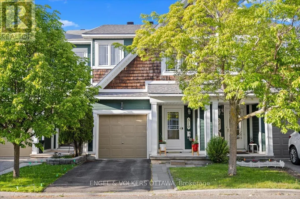 319 Hillsboro Private Ottawa ON K2M 3B2