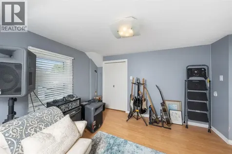 320 Camp Street Wallaceburg ON N8A 4B3