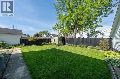 320 Camp Street Wallaceburg ON N8A 4B3