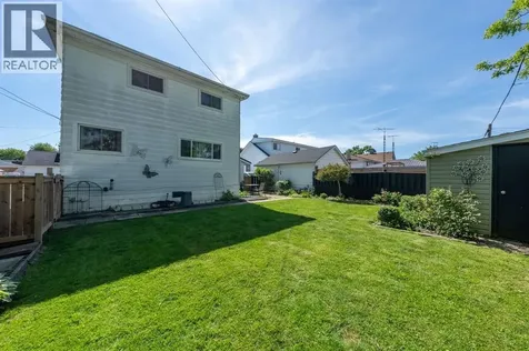 320 Camp Street Wallaceburg ON N8A 4B3