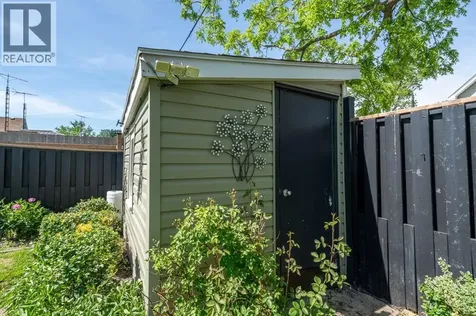 320 Camp Street Wallaceburg ON N8A 4B3