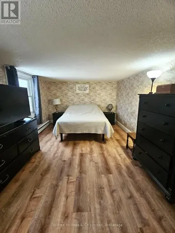 958 6th Avenue West Owen Sound ON N5K 5G4