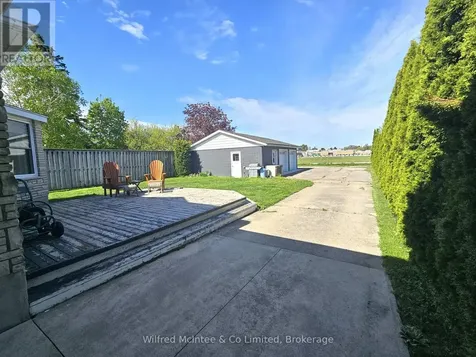 958 6th Avenue West Owen Sound ON N5K 5G4