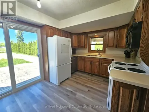958 6th Avenue West Owen Sound ON N5K 5G4