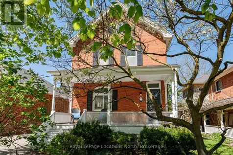 136 Oak Street Collingwood ON L9Y 2X8