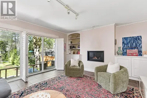 136 Oak Street Collingwood ON L9Y 2X8