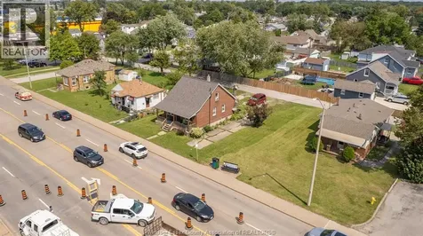 2656, 2664 Howard Avenue Windsor ON N8X 3X1