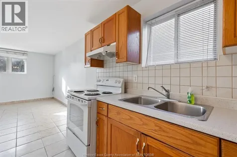 1478 Westcott Road Windsor ON N8Y 4C4