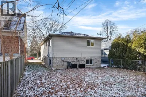 1478 Westcott Road Windsor ON N8Y 4C4