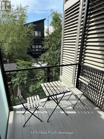 509 Gladstone Avenue Ottawa ON K1R 5N9