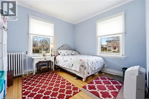 54 Dufferin Avenue Brantford ON N3T 4P5