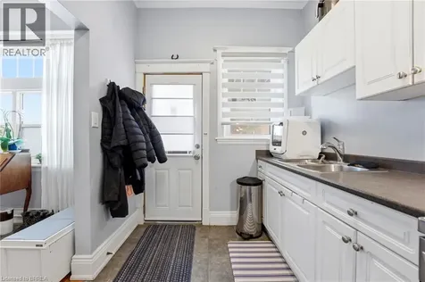 54 Dufferin Avenue Brantford ON N3T 4P5