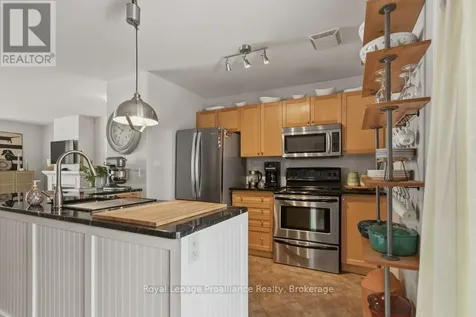 5 Dockside Lane Brighton ON K0K 1H0