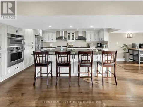 1785 Davis Drive West King ON L3Y 4V9