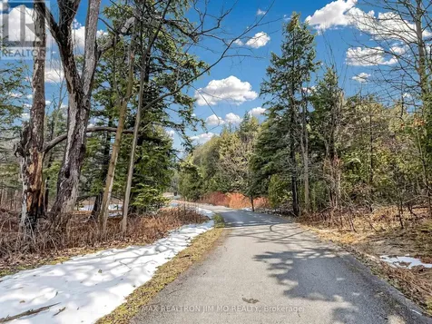 1785 Davis Drive West King ON L3Y 4V9
